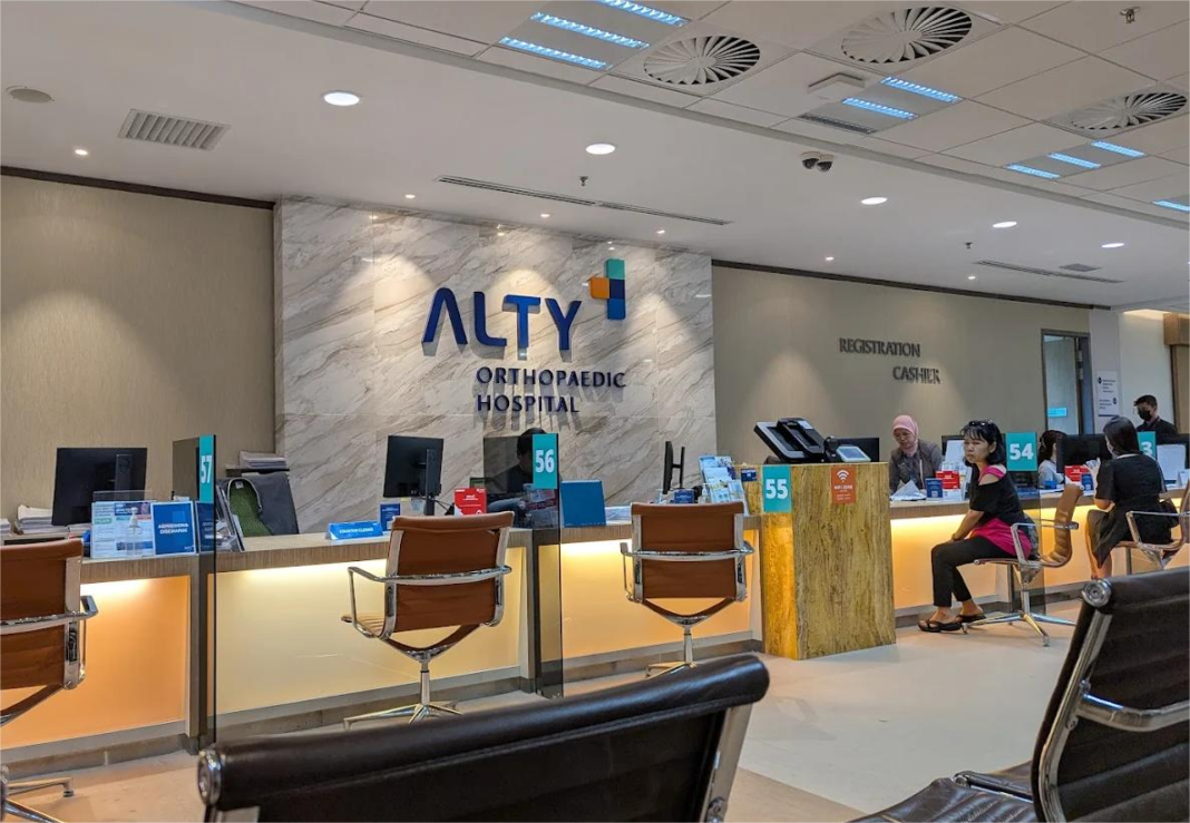 Kelebihan Operasi Minimal Invasif untuk Masalah Tulang dan Sendi